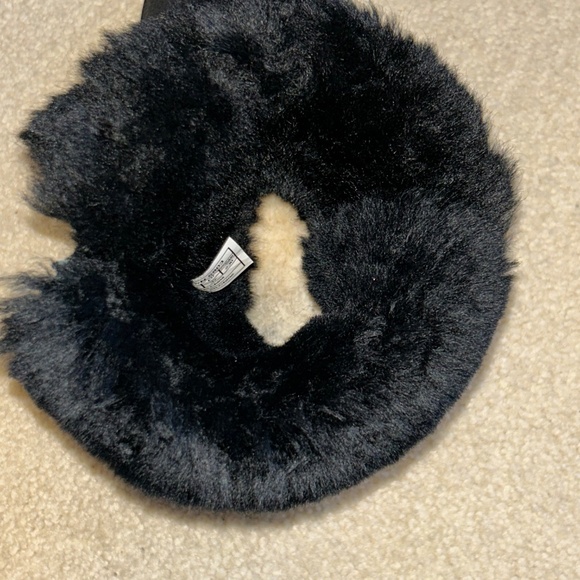 NEW UGG Bailey Button boots 6 NWOB - Picture 6 of 14